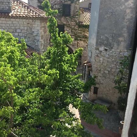Le Nid D Aigle Apartment